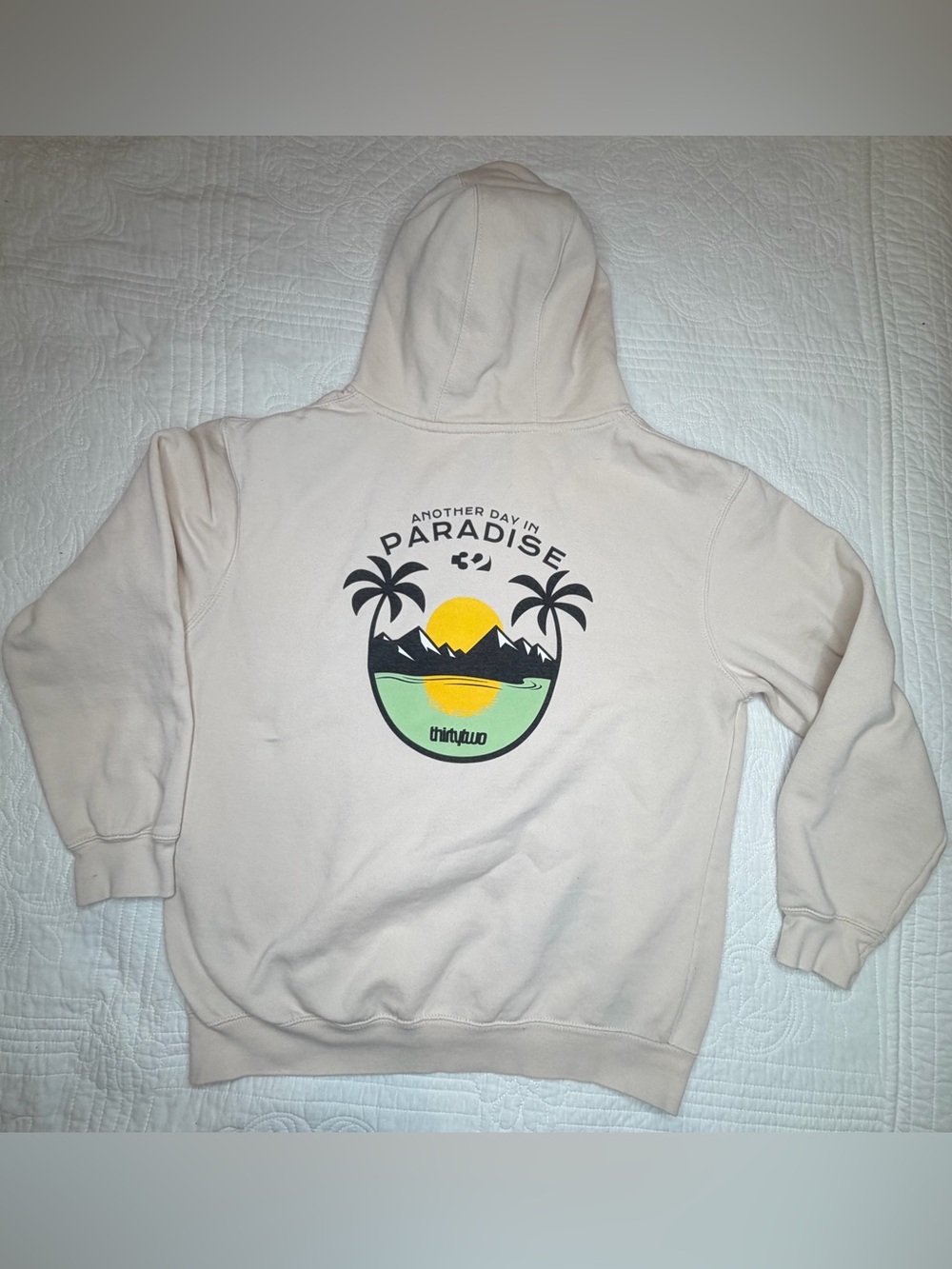 ThirtyTwo Snowboard Hoodie Outerbanks Graphic Paradise medium sweatshirt